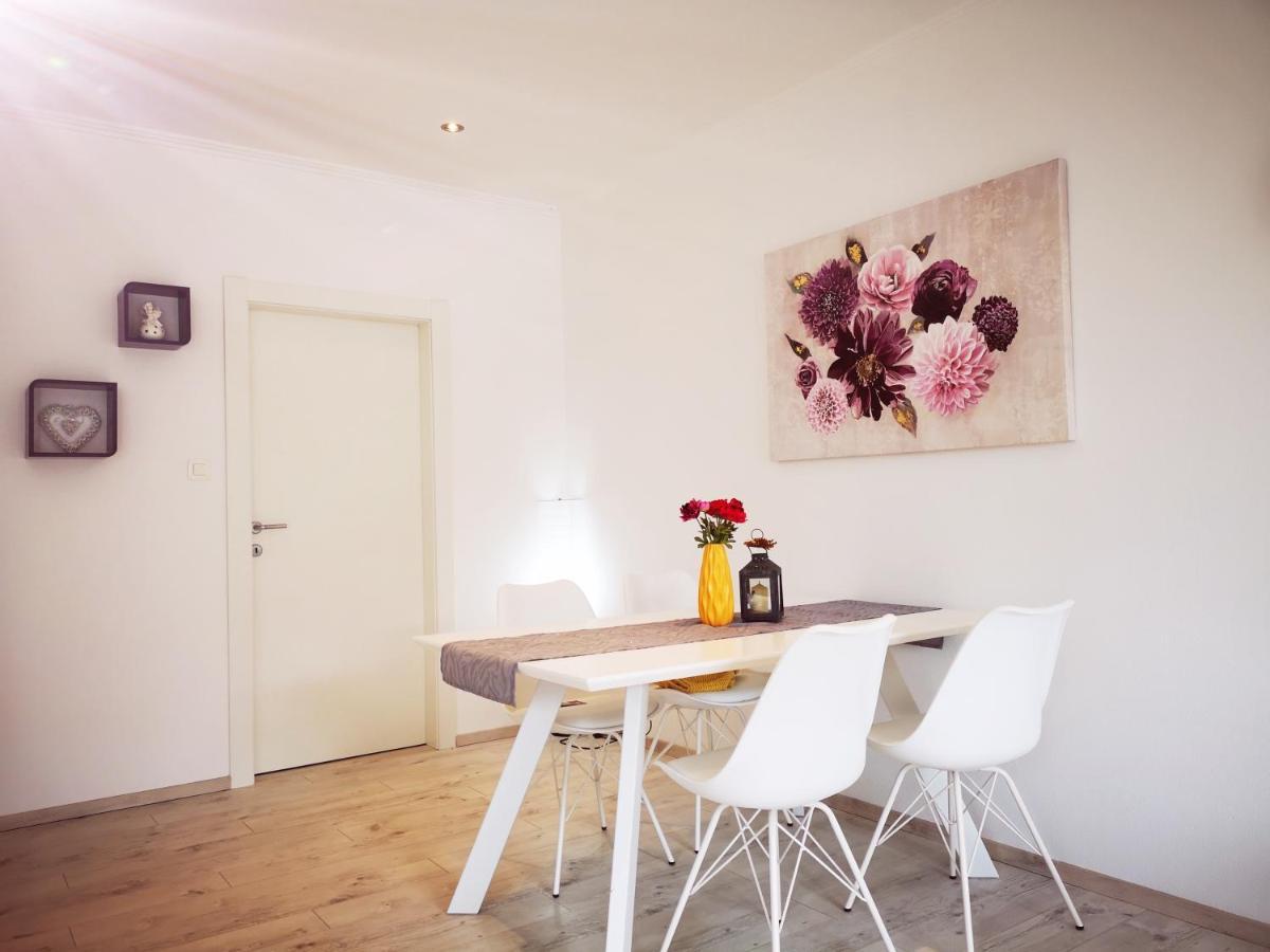 Apartmani "Sandro" Gonar Rab Town Exteriér fotografie
