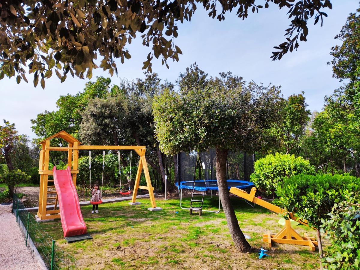 Apartmani "Sandro" Gonar Rab Town Exteriér fotografie