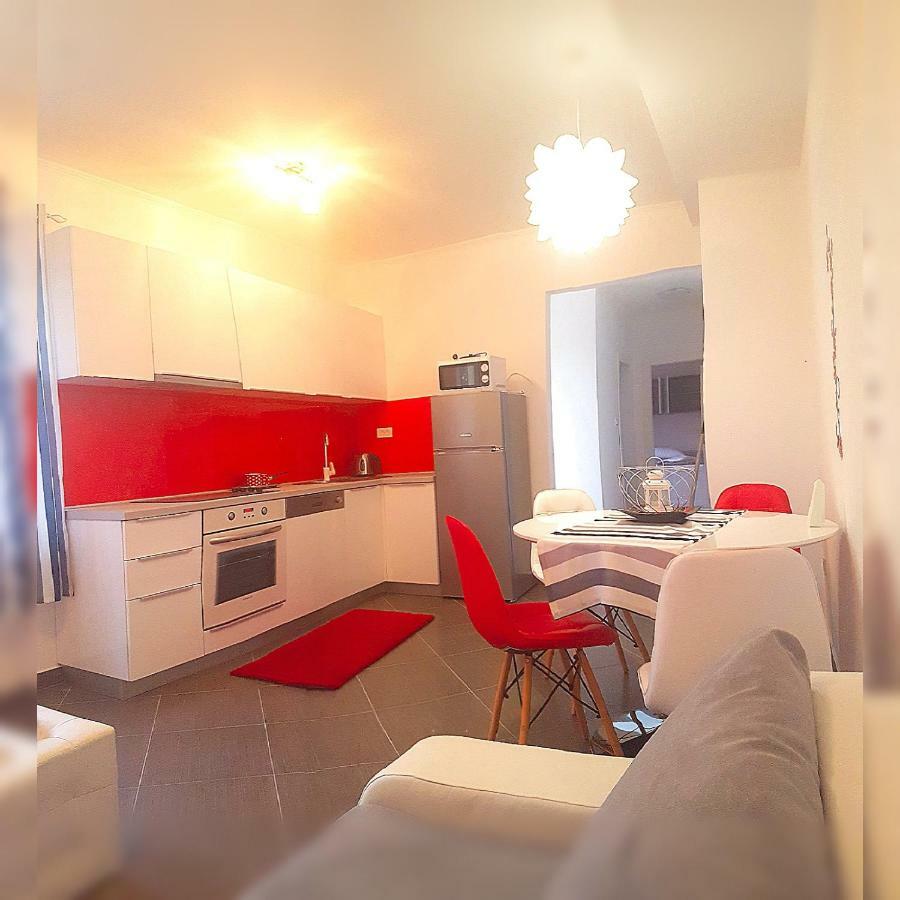 Apartmani "Sandro" Gonar Rab Town Exteriér fotografie